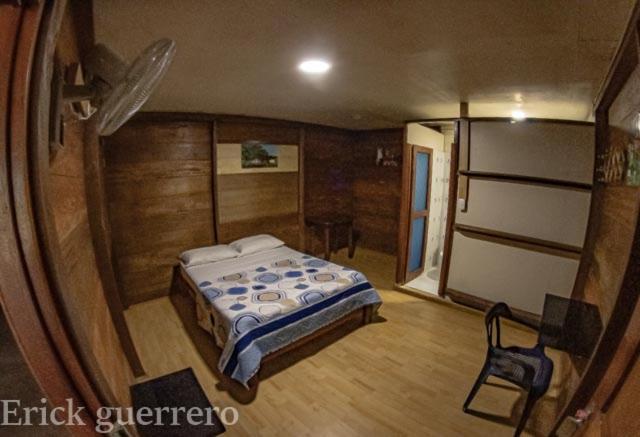 Hostal Cano Nevera La Macarena Exteriör bild
